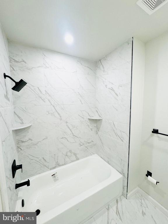 Photo - 1214 N 52nd St Unit 2