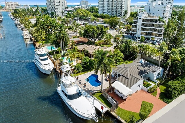 Building Photo - 2301 E Las Olas Blvd