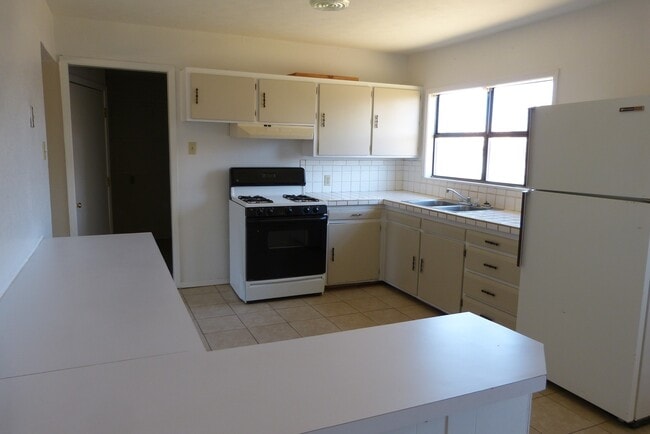 Photo - Cute 3 bedroom!