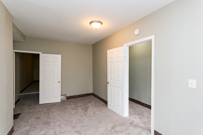 Photo - 1716 W Pratt St