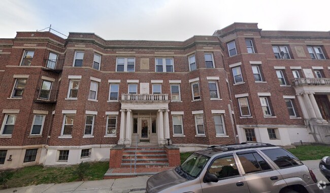 Building Photo - 11 Scottfield Rd Unit 5 Rental