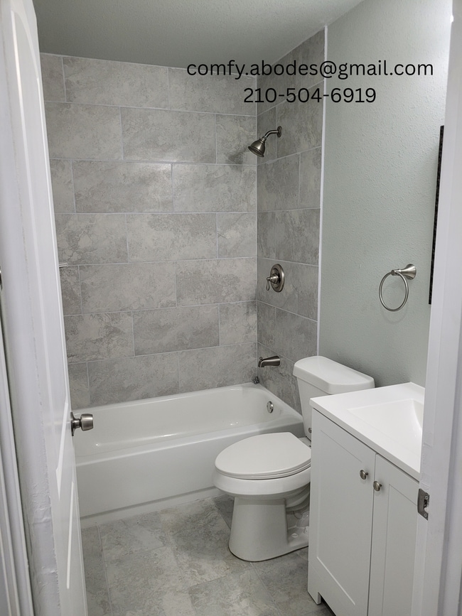 Photo - 5414 Green Grove St