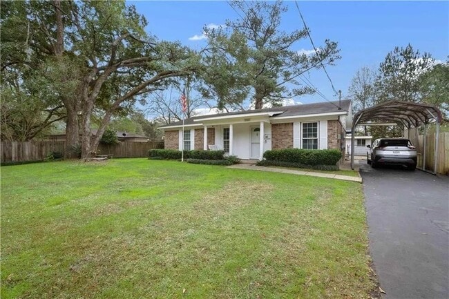 Photo - 2511 Club House Rd