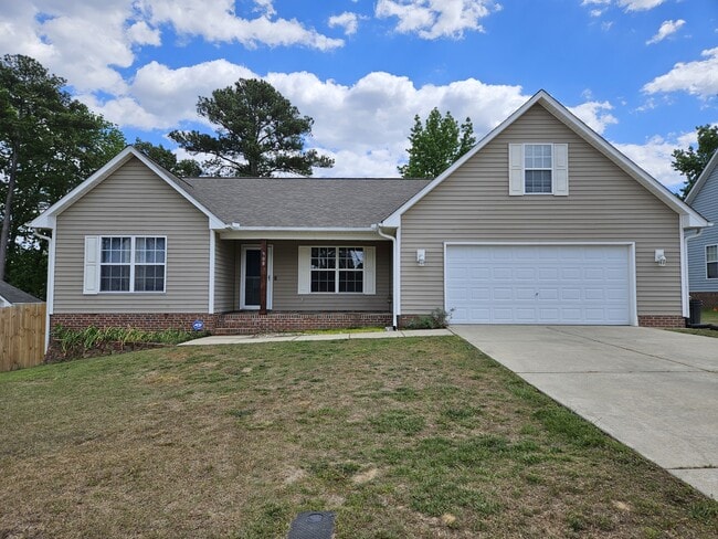 Building Photo - 908 Broadmore Dr