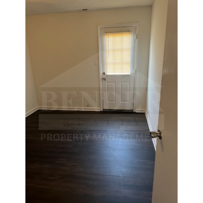 Photo - CHARWOOD TRAIL 4816/4818 Unit 4816