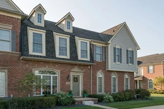 Building Photo - 1622 Commodore Cir