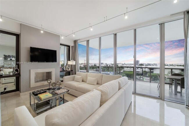 Photo - 9705 Collins Ave Condo Unit # 605N