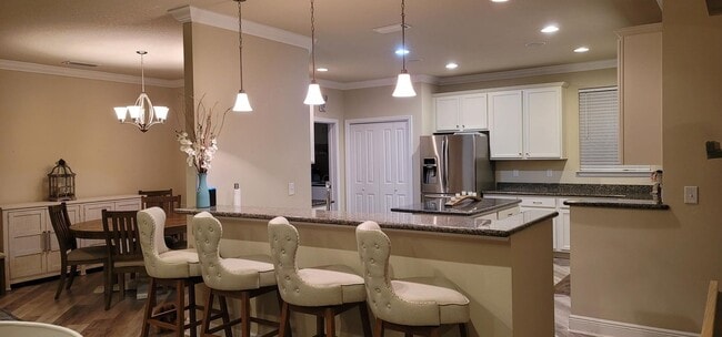 Photo - Lovely 3 Bedroom Home in Driftwood Estates!