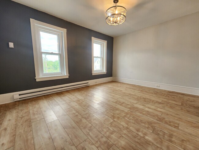 Photo - 405 Walnut St Unit 2