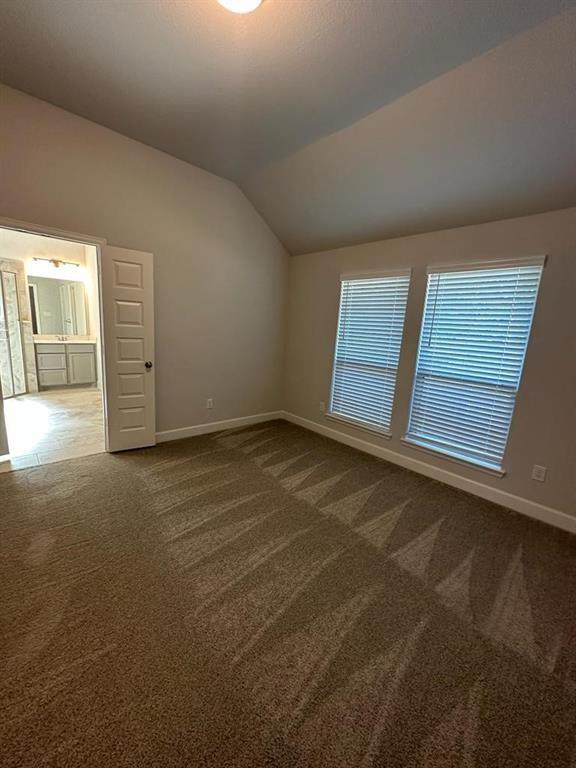 Photo - 418 Glacier Pass