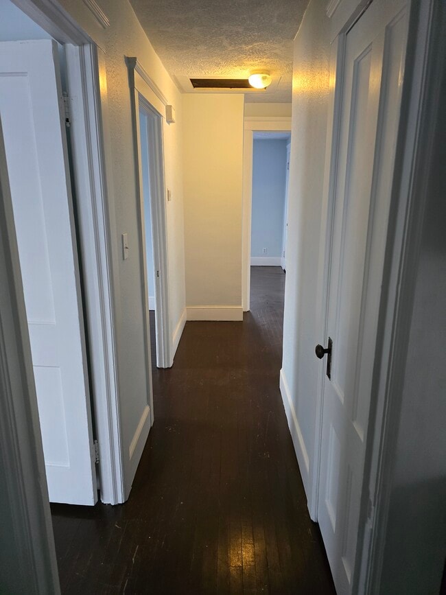 302 John St Unit John St