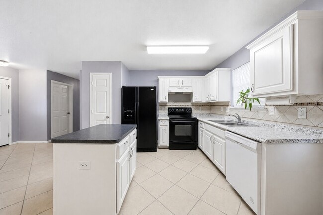 Photo - 6906 Rambling Brook Ln