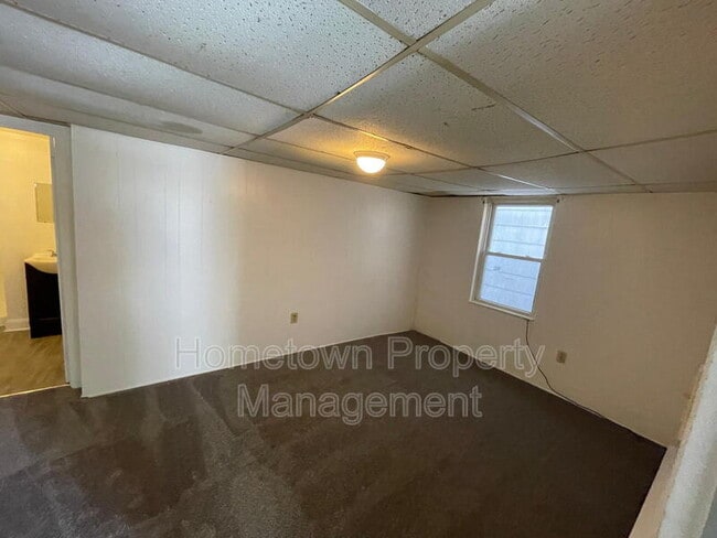 663 E Market St Unit 663 Apt # 1