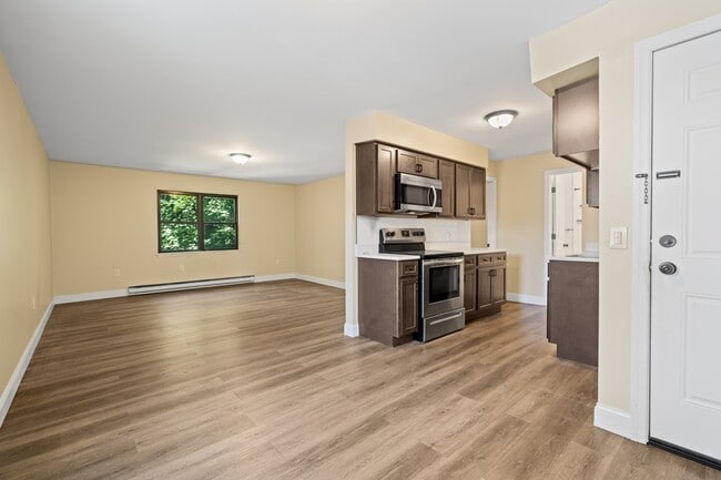 Building Photo - 417 Boulevard