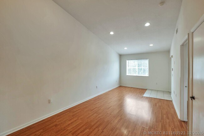 Photo - 3504 Briar Bay Blvd Unit 205