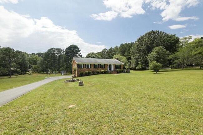 Photo - Sandlewood - Downstairs unit