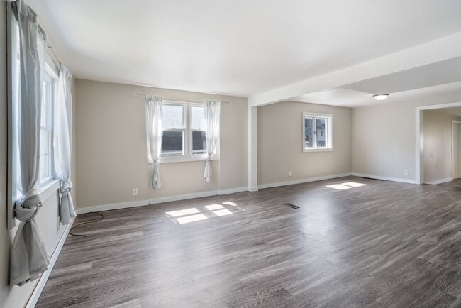 Photo - 2509 Olive St