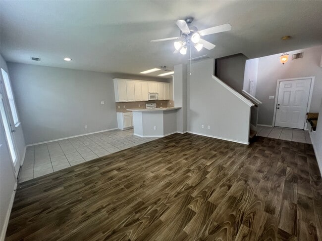 Photo - 8904 Elm Drake Ln