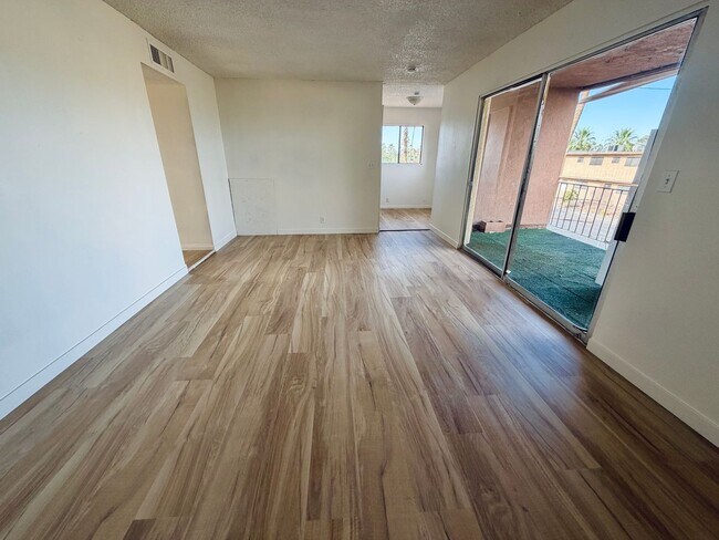 537 Kolson Cir Unidad D