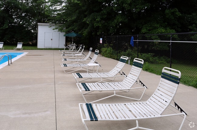 Tallmadge Oaks