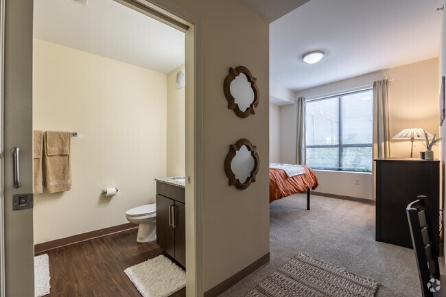 4BR, 4BA - 1476SF