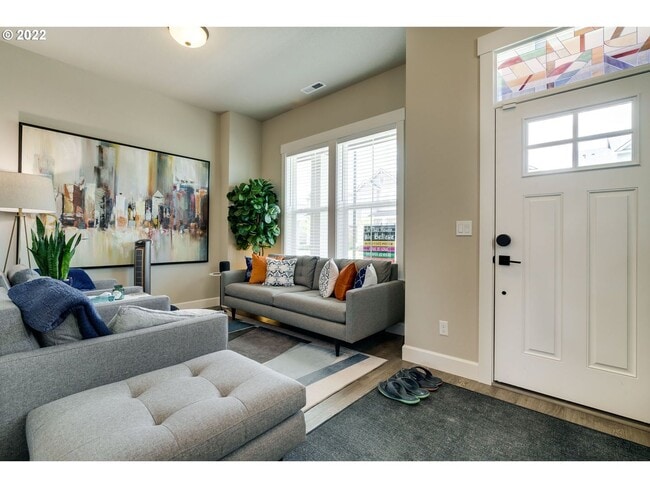 Photo - Beautiful Contemporary Home in Hillsboro near Reed's Crossing