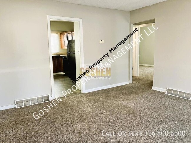 Photo - 3 Bedroom 1 Bath located Northeast Wichita...