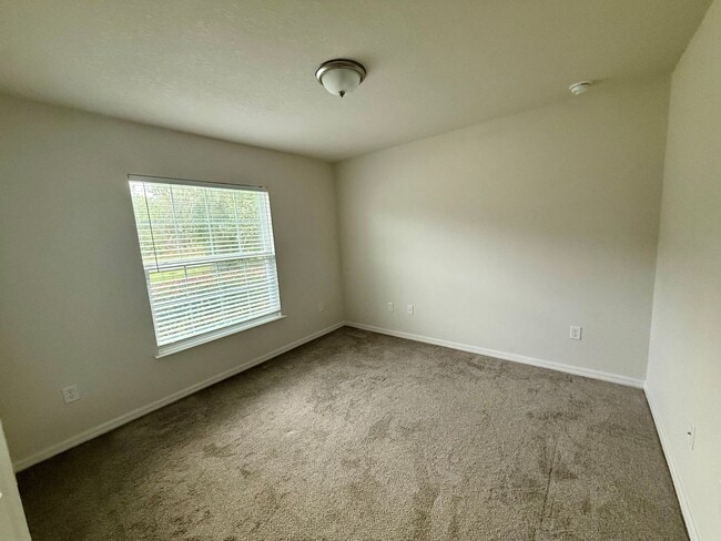 Photo - 3BR/2BA Home in Marion Oaks – Spacious Lot...