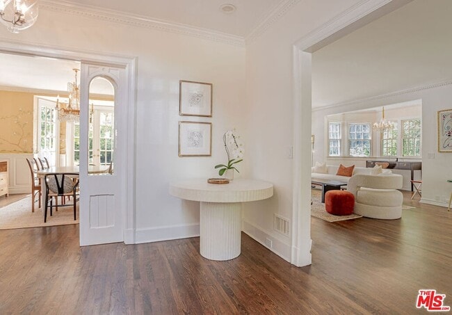 Photo - 226 Palisades Ave