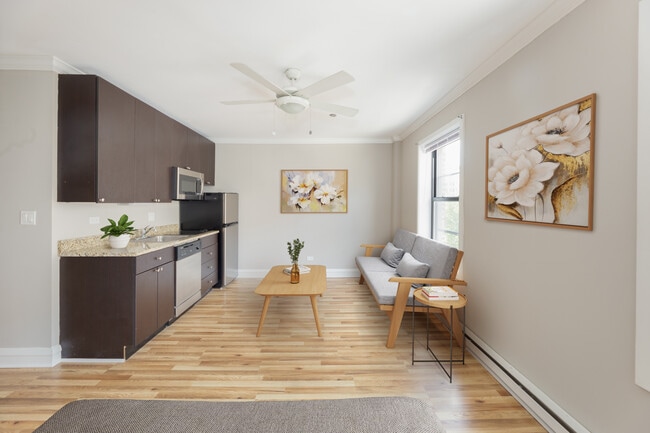 Photo - 424 W. Diversey