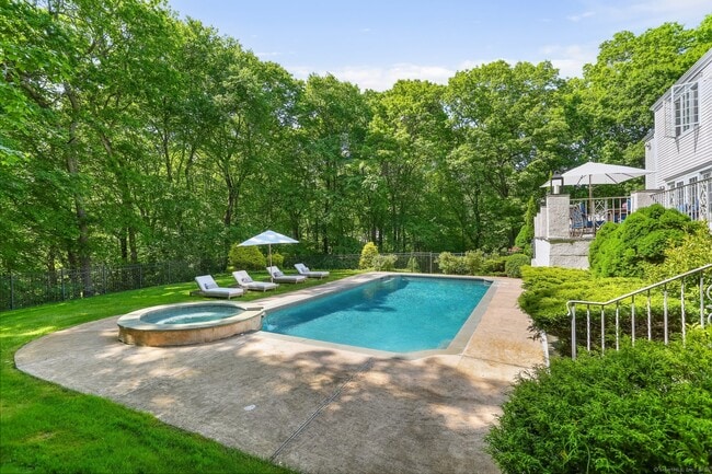 Photo - 4 Mountain Laurel Dr