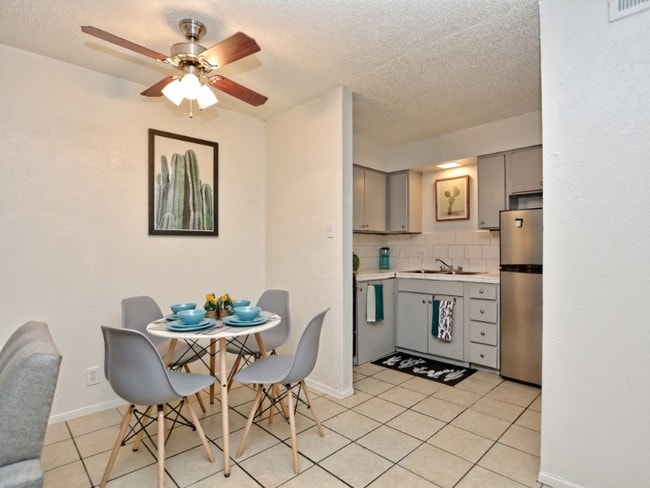 Photo - Azure Apartments and Townhomes