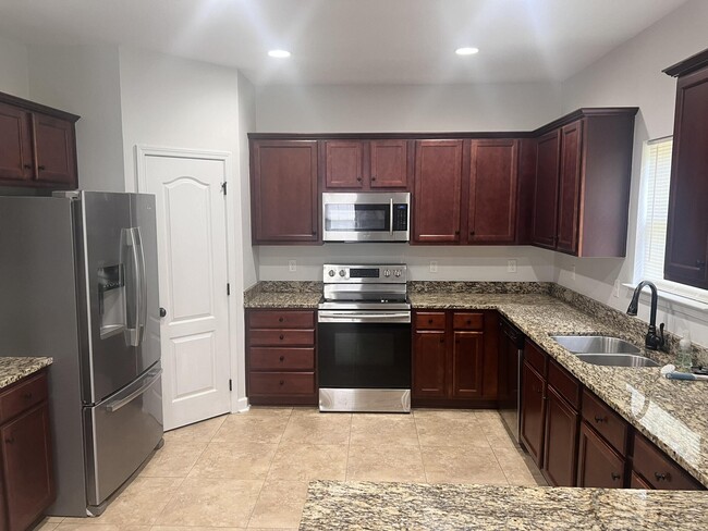 Photo - 411 Serene Ct