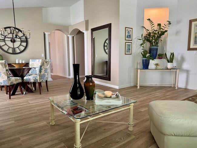 Photo - 13607 Budworth Cir