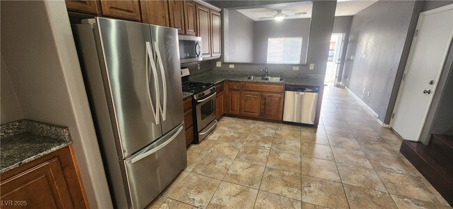Photo - 6120 Crow Butte Ct House