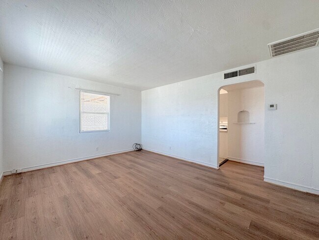 Photo - Central El Paso 3 bed REFRIG A/C with Mountain Views!