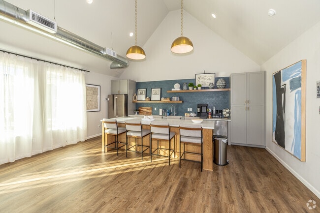 Clubhouse - Legacy Farms