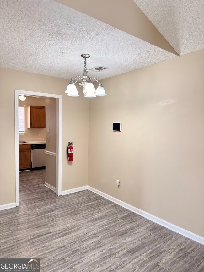 Photo - 114 Leeward Ct