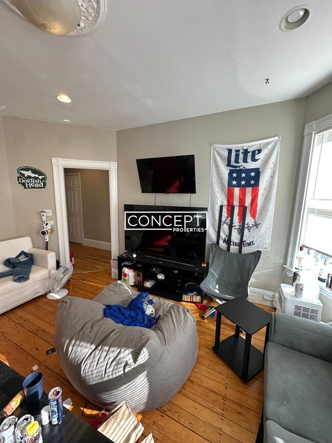 Photo - 47 Hillside St Unit 2GC