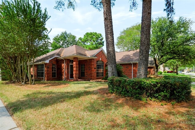17103 Carroll Lake Dr