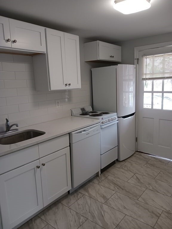 Building Photo - 755 Webster St Unit 2 Rental