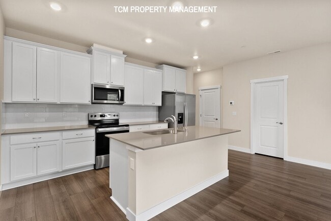 Photo - 8691 35th Pl NE