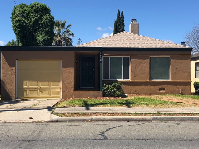 3 bed / 1 ba house - Yuba City - 3 bed / 1 ba house - Yuba City