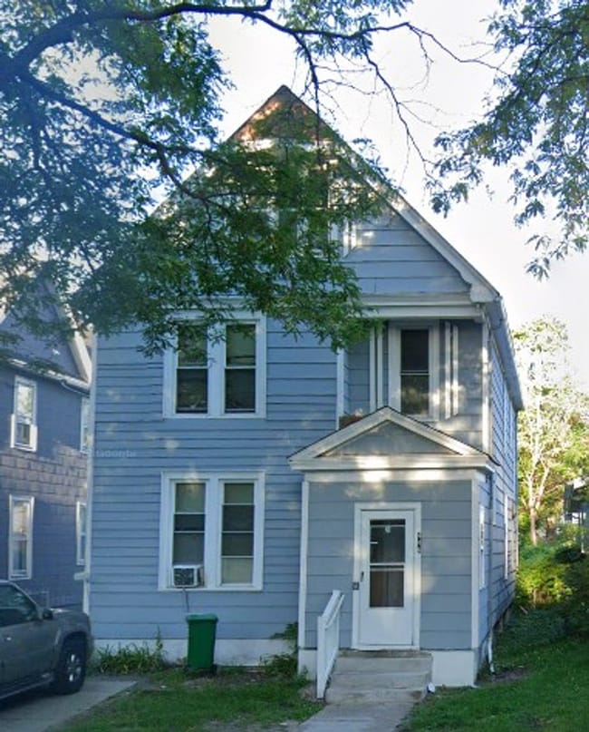 Building Photo - 446 Pierce St NE Unit 446 Pierce Street NE: -2 Rental