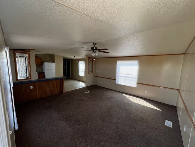 Photo - 3 Bedroom-2Bath located near CAFB
