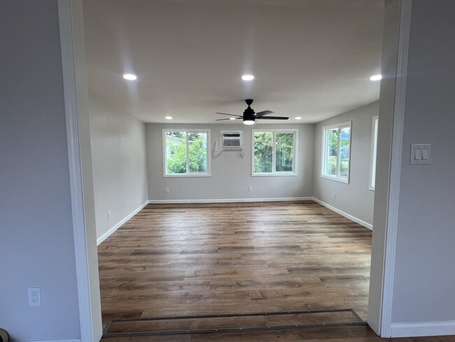 Photo - 85-743-743 Kanapua Pl