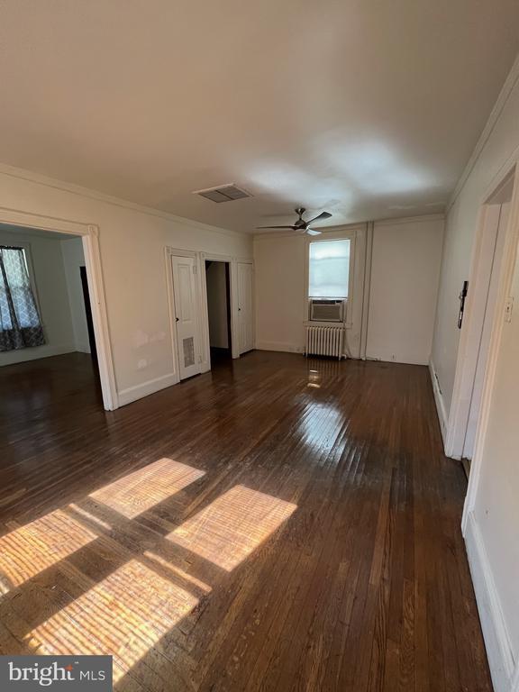 Photo - 337 Lindenwold Ave
