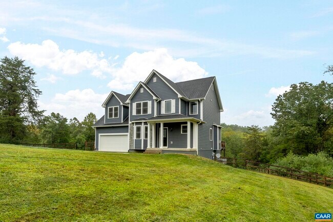 Photo - 151 Naylor Ln