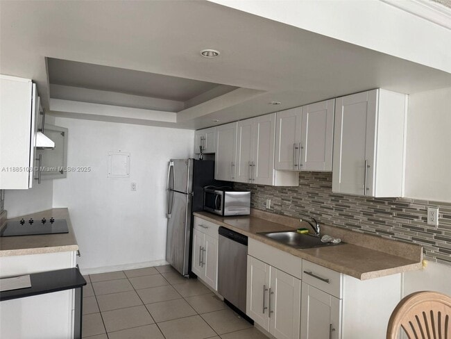 Photo - 1351 NE Miami Gardens Dr Unit 1201E