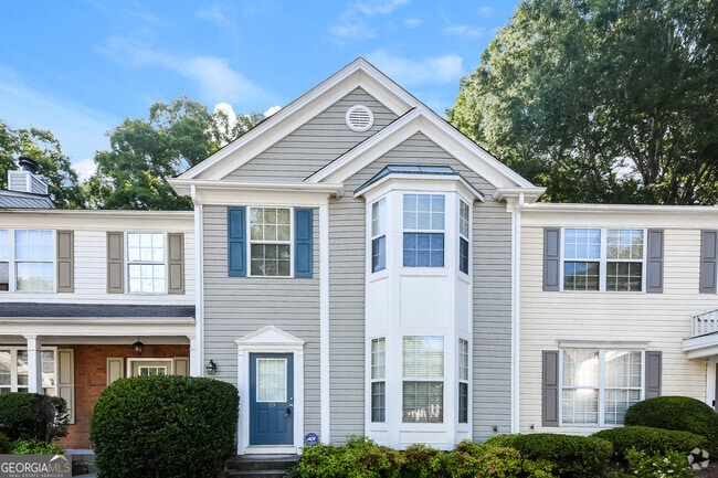 Building Photo - 9155 Nesbit Ferry Rd Rental